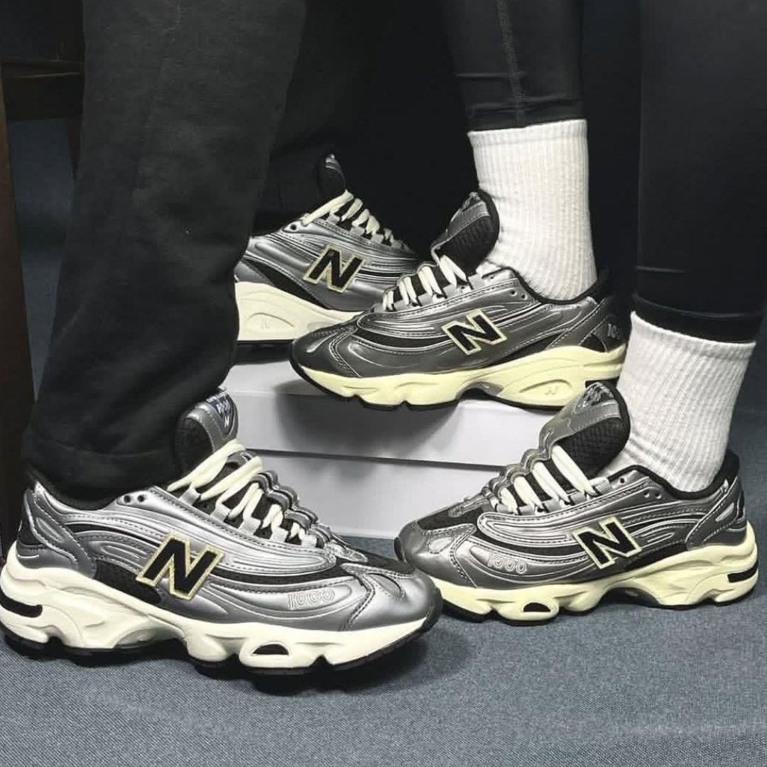 New Balance 1000 Silver Metallic