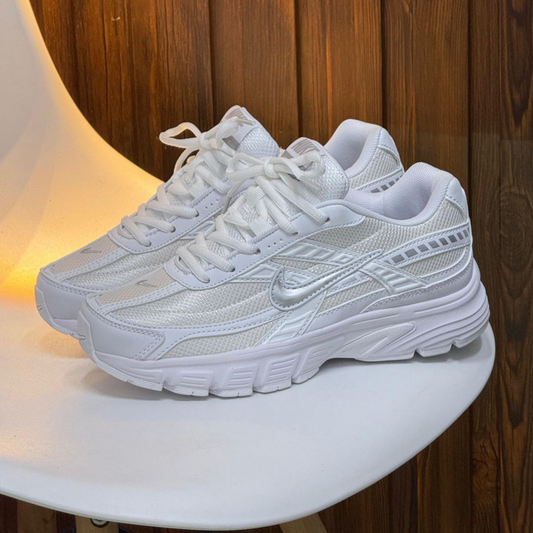 Nike Initiator Triple