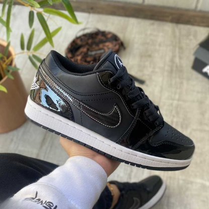 Nike  Air Jordan 1 Low SE