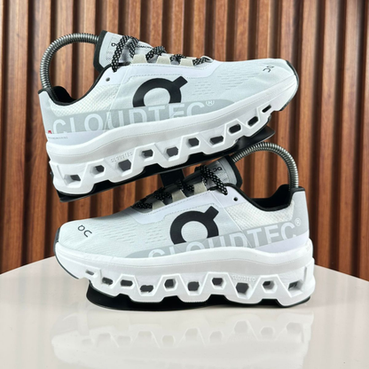 On Cloud Monster Onrunning