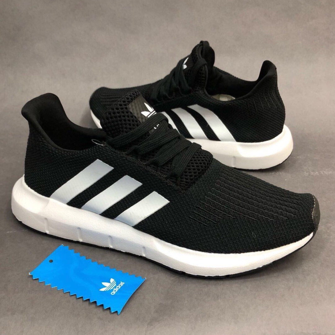 Adidas Swift Blanco Negro