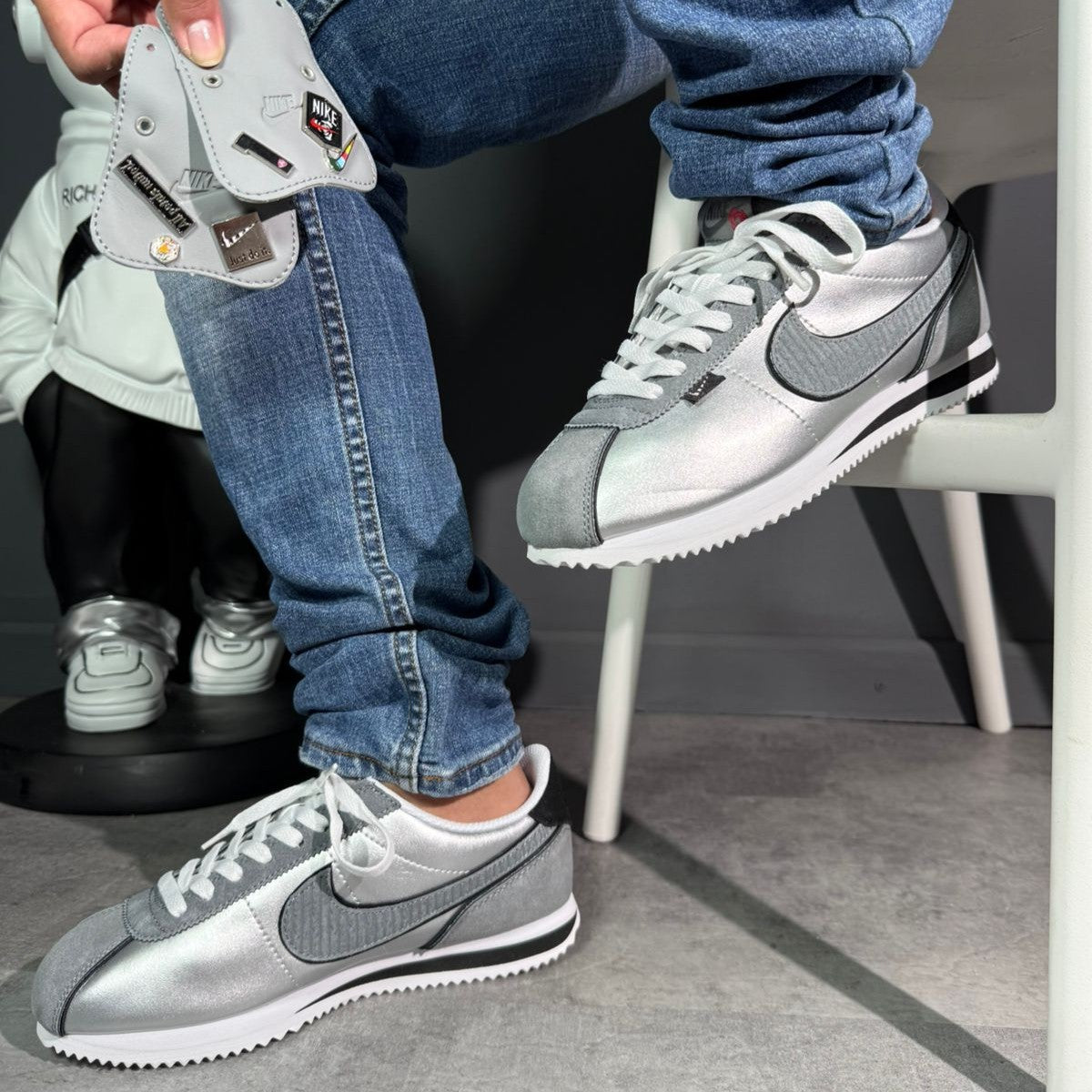 Nike Cortez En Cuero Plateado