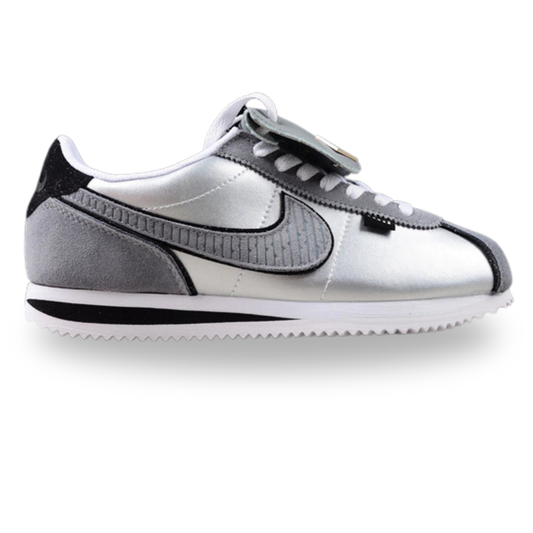 Nike Cortez En Cuero Plateado